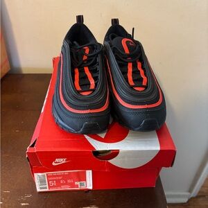 Nike Air Max Black and Red Shoes